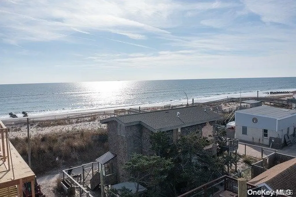 244 Cottage Walk Ocean Beach NY 11770