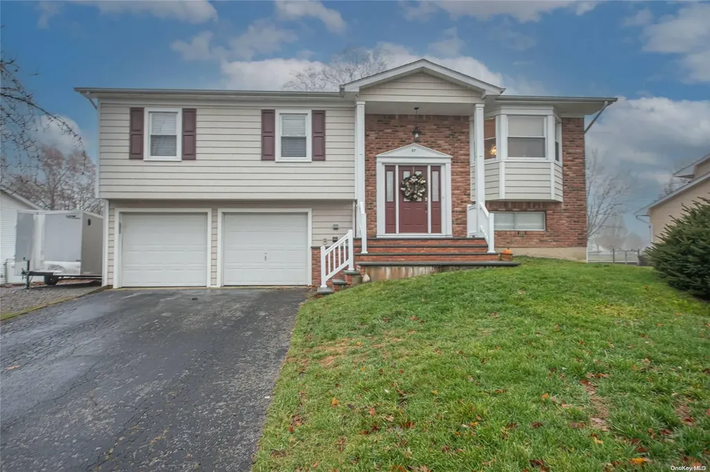 57 Marquette Drive Smithtown NY 11787