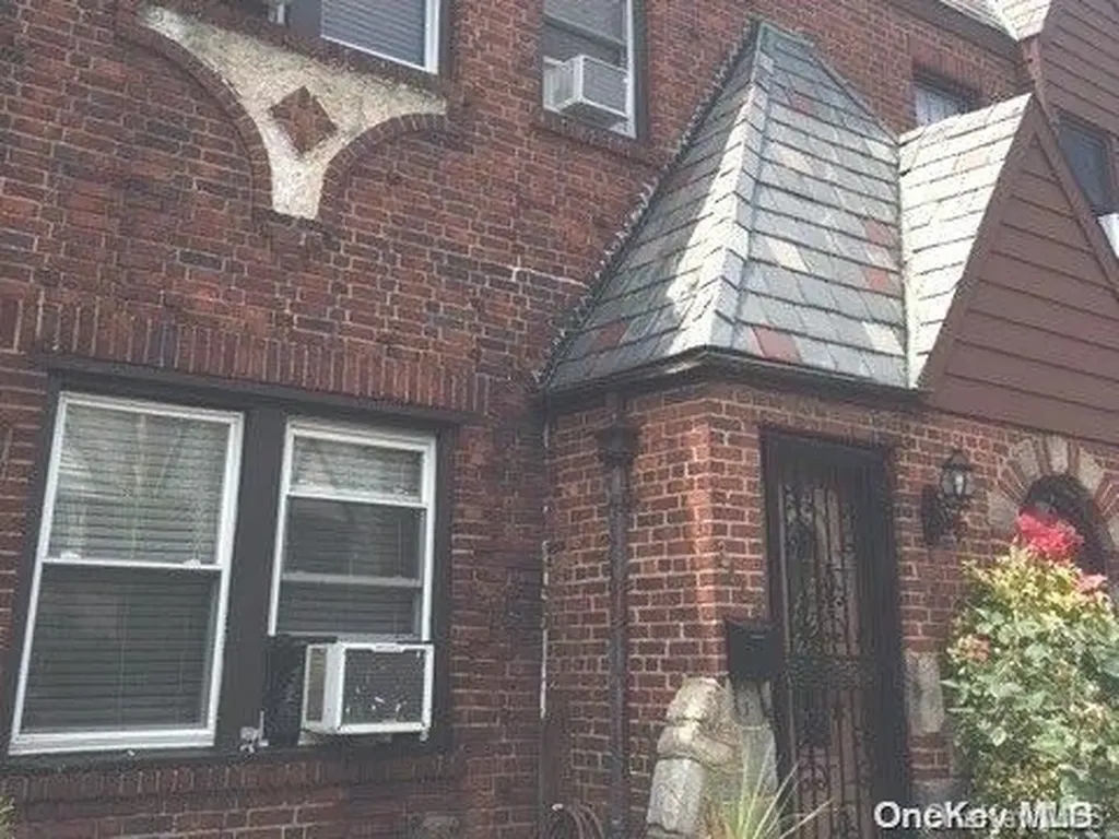 30-10 90th Street Flushing NY 11369