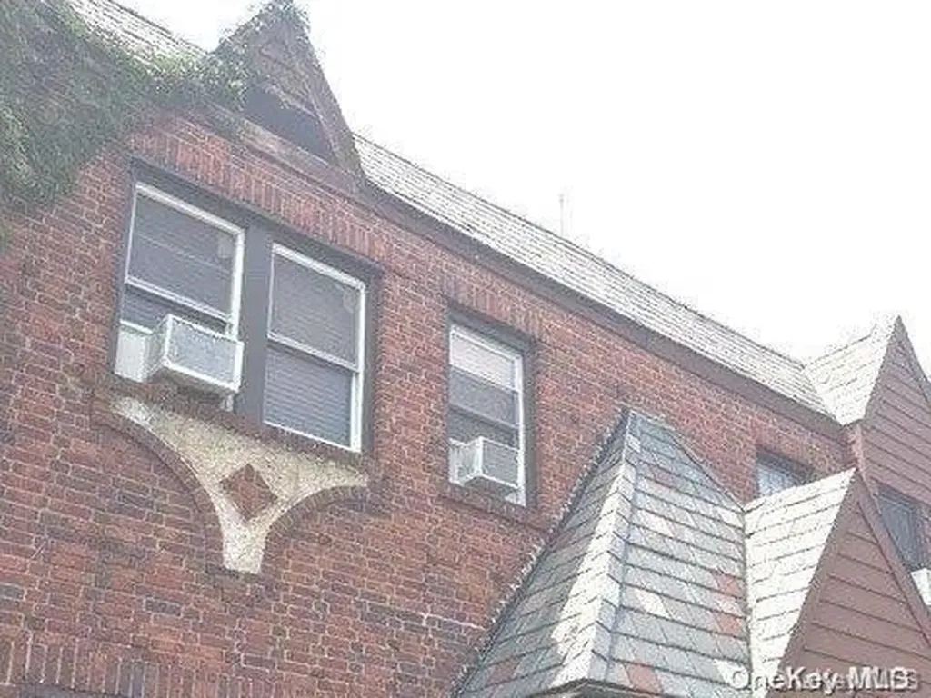 30-10 90th Street Flushing NY 11369