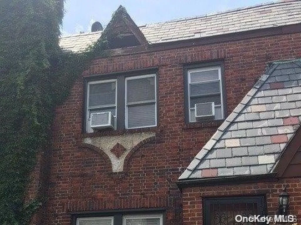30-10 90th Street Flushing NY 11369