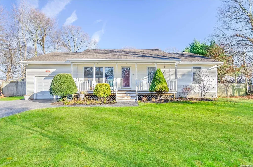 183 Hagerman Avenue East Patchogue NY 11772