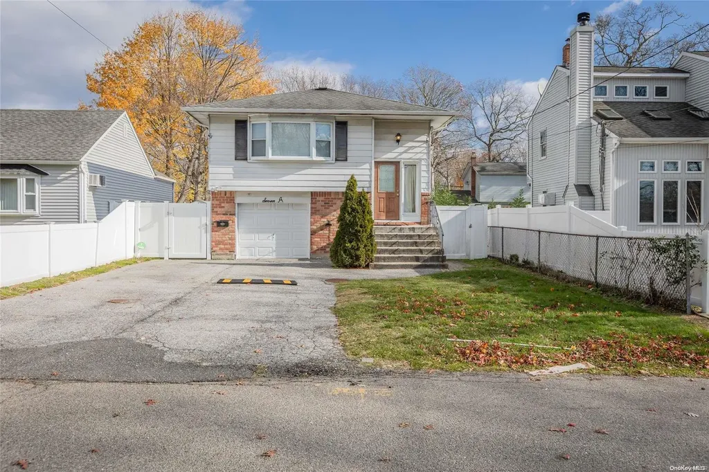 7a Willis Avenue Ronkonkoma NY 11779
