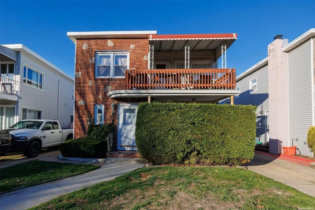 431 E Chester Street Long Beach NY 11561