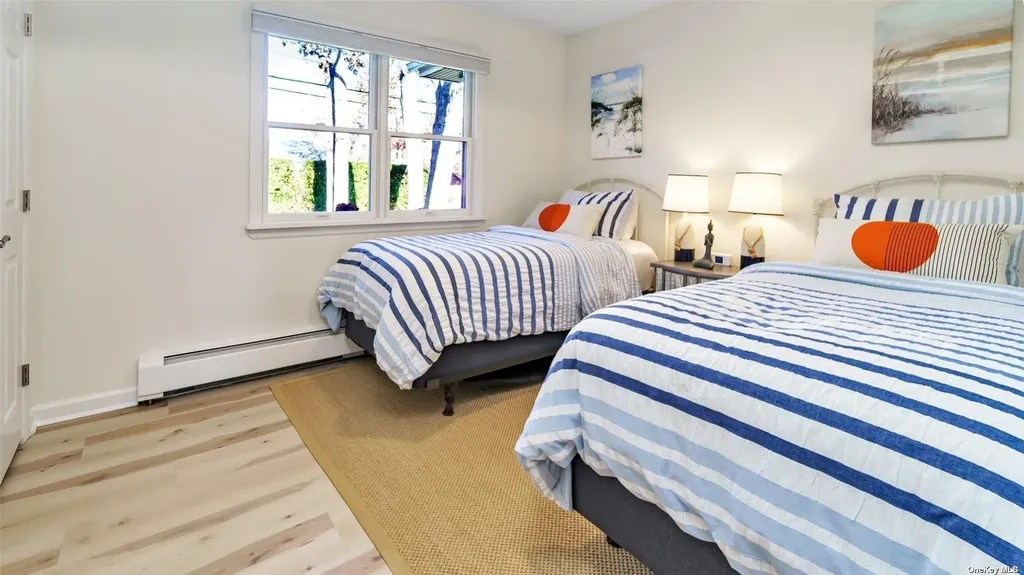 60 Lynncliff Road Hampton Bays NY 11946