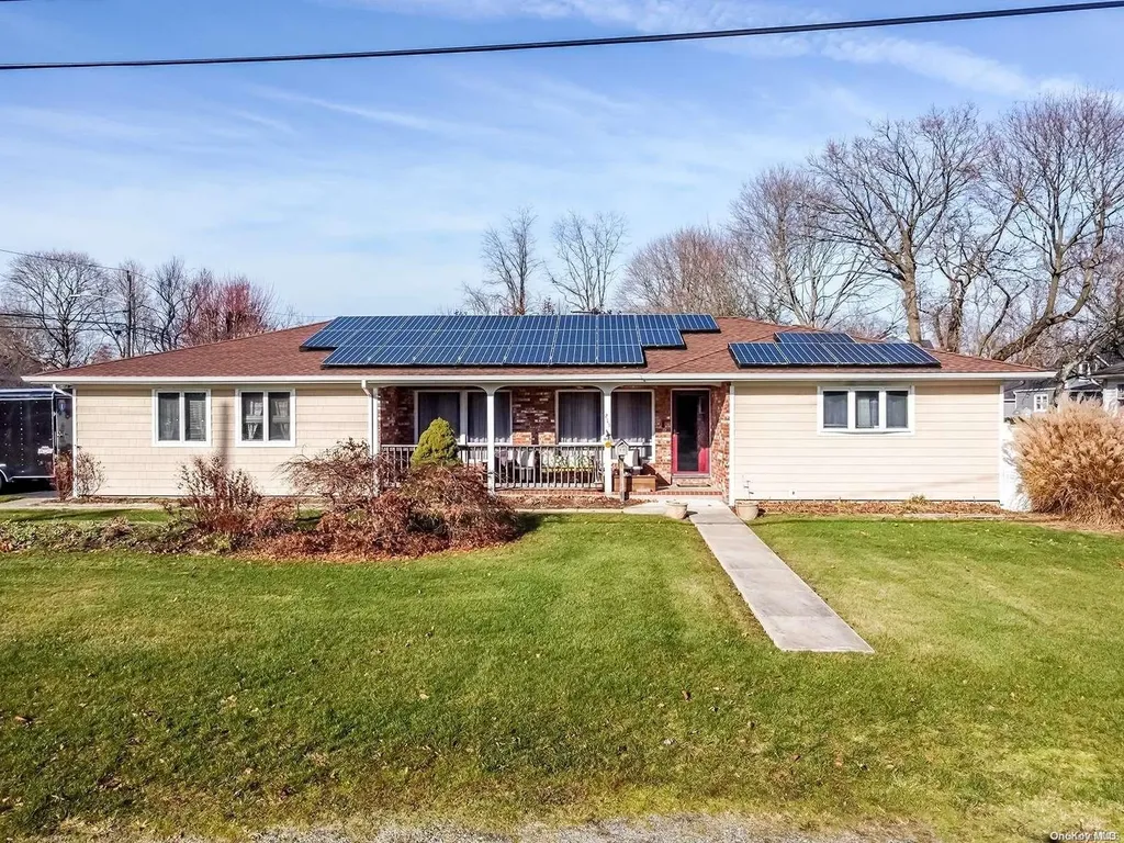 211 Atlantic Avenue East Patchogue NY 11772