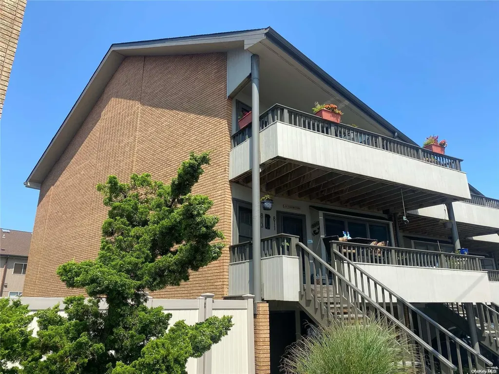 813 Shore Road Long Beach NY 11561