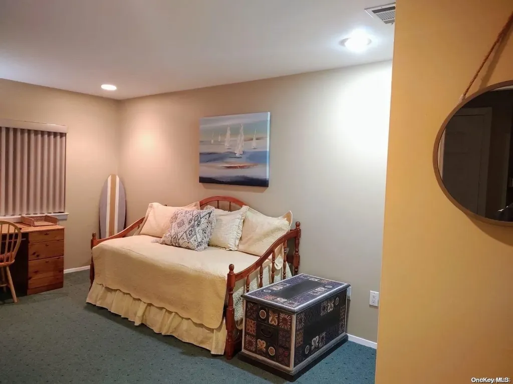 813 Shore Road Long Beach NY 11561
