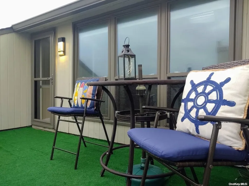 813 Shore Road Long Beach NY 11561