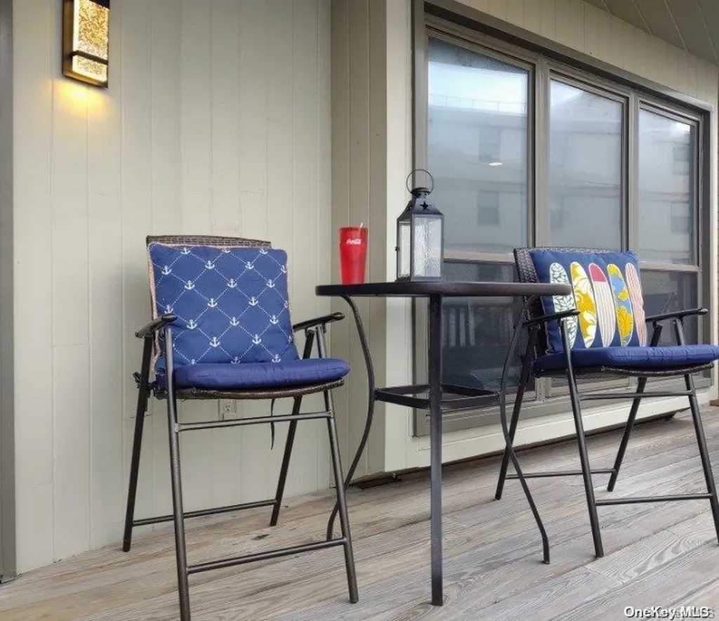 813 Shore Road Long Beach NY 11561