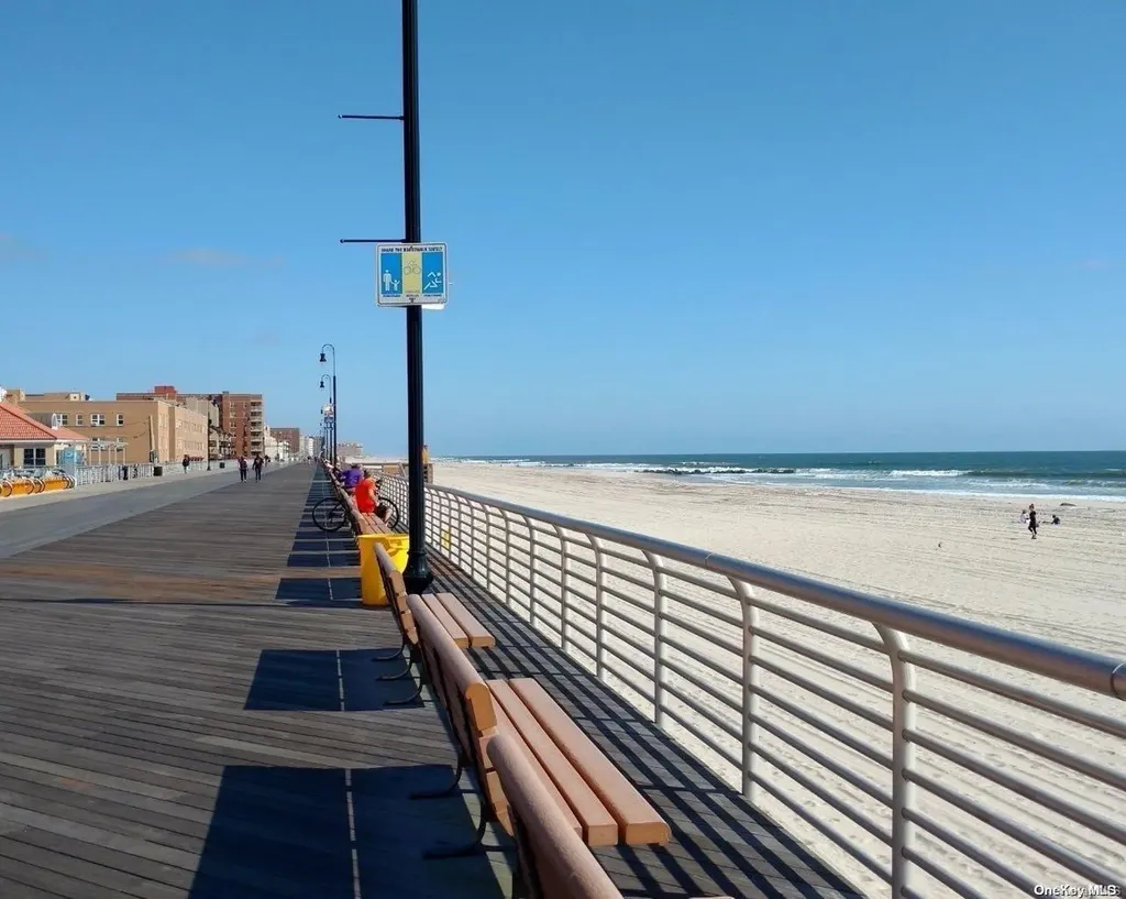 813 Shore Road Long Beach NY 11561