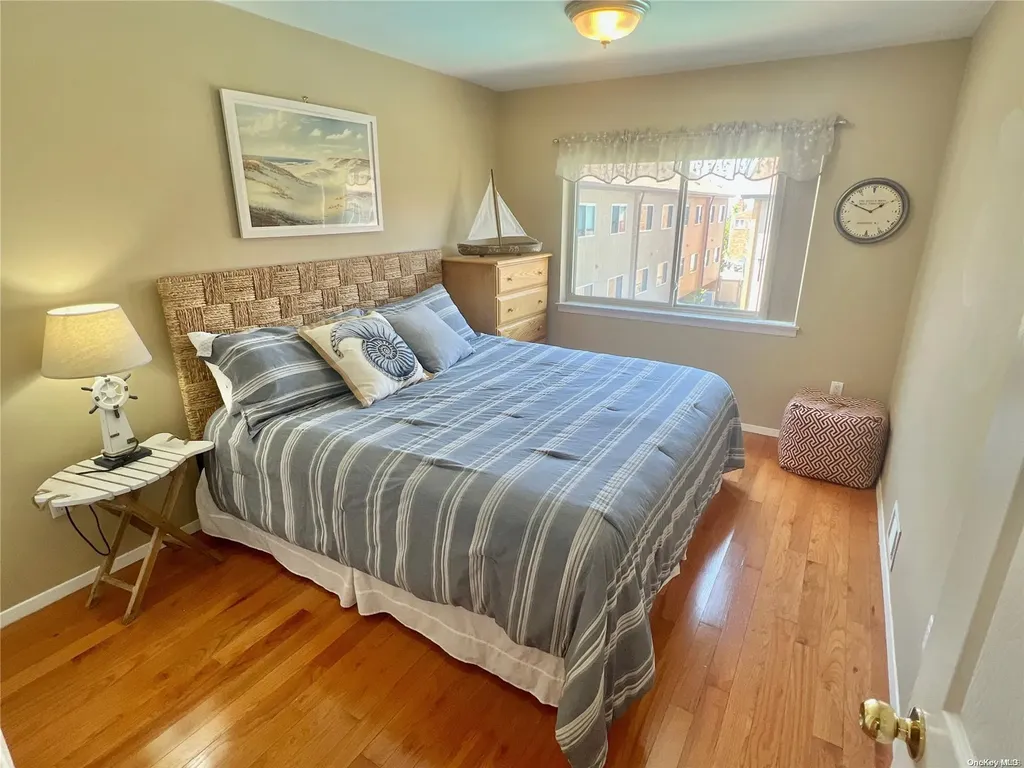813 Shore Road Long Beach NY 11561
