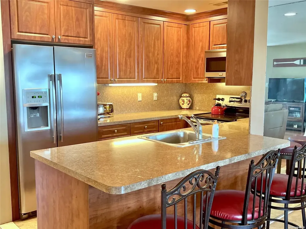 813 Shore Road Long Beach NY 11561