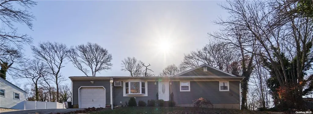 4 Fairway Drive Middle Island NY 11953