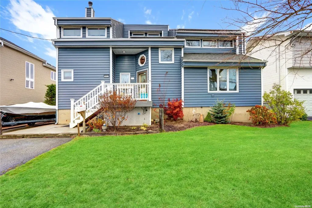 2853 Barbara Road Bellmore NY 11710
