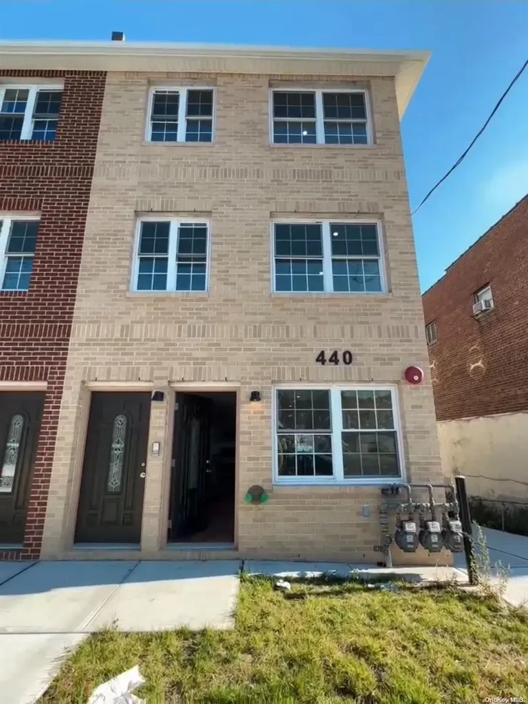 440 Underhill Avenue Bronx NY 10473