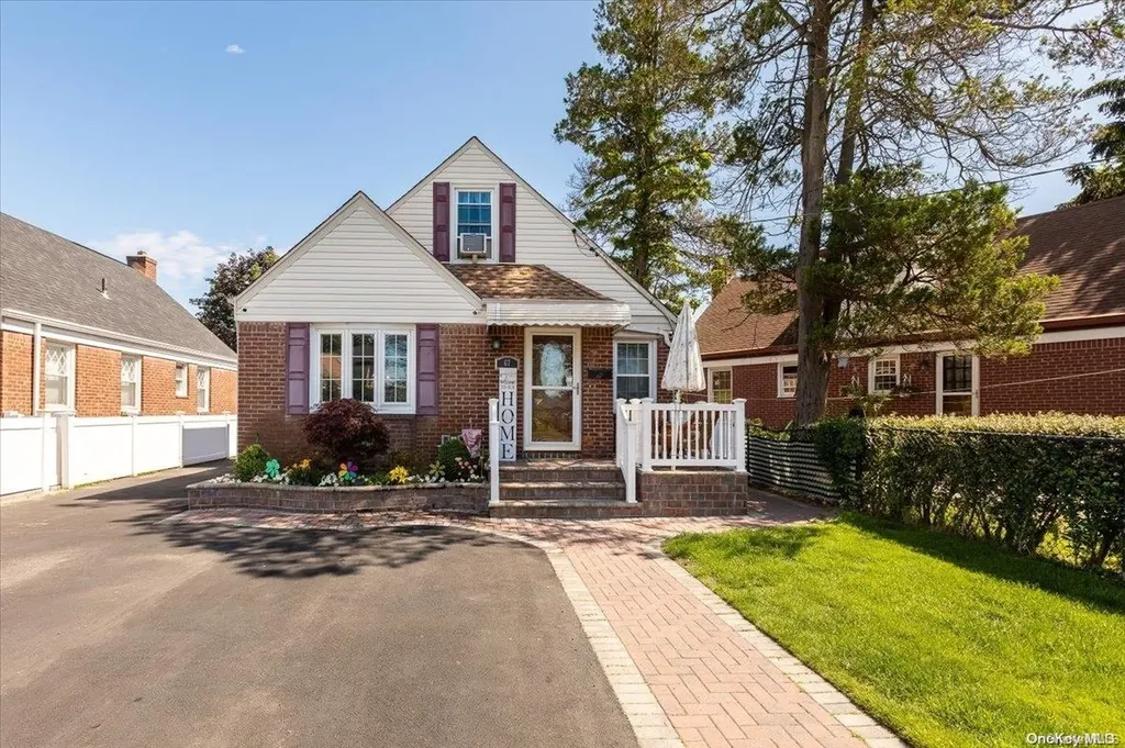 67 Keller Street Valley Stream NY 11580