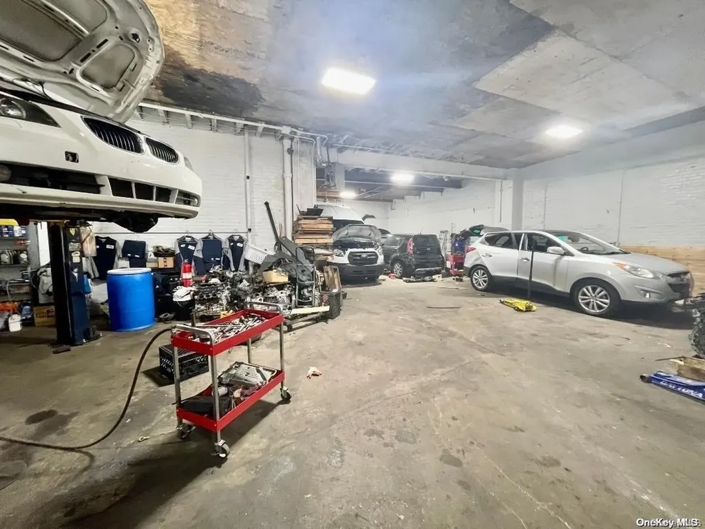 79-17 Cypress Avenue Glendale NY 11385