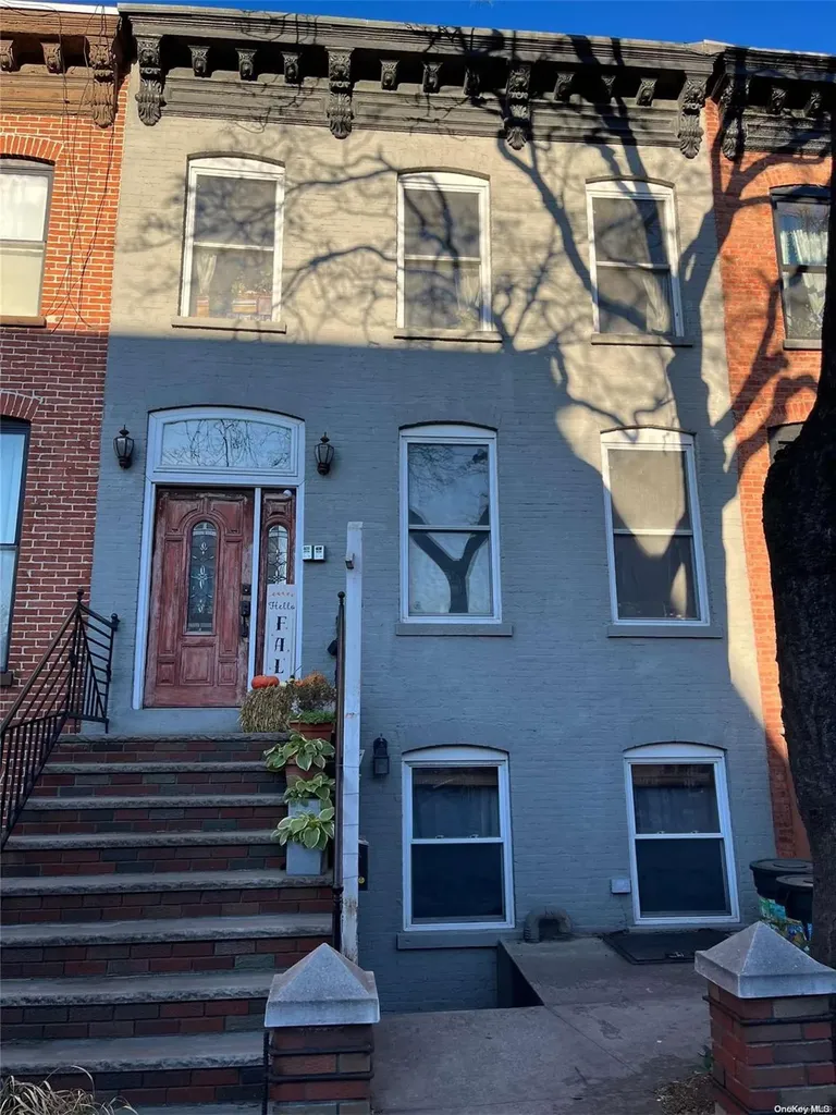 193 24th Street Brooklyn NY 11232