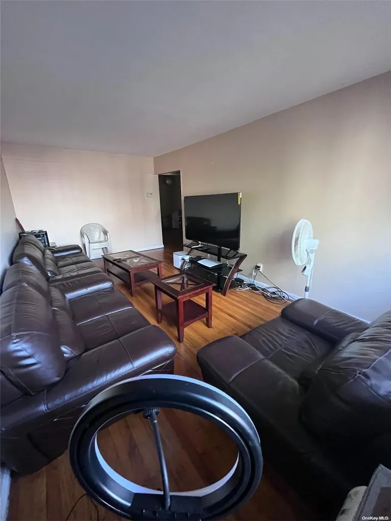 460 E 93rd Street Brooklyn NY 11212