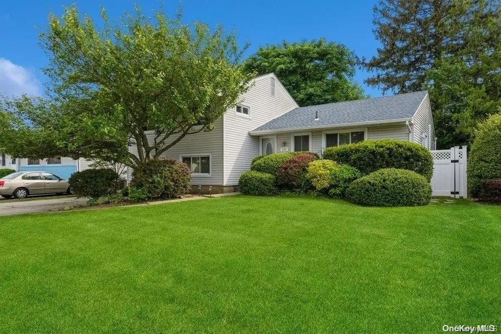 3610 Summer Drive Wantagh NY 11793