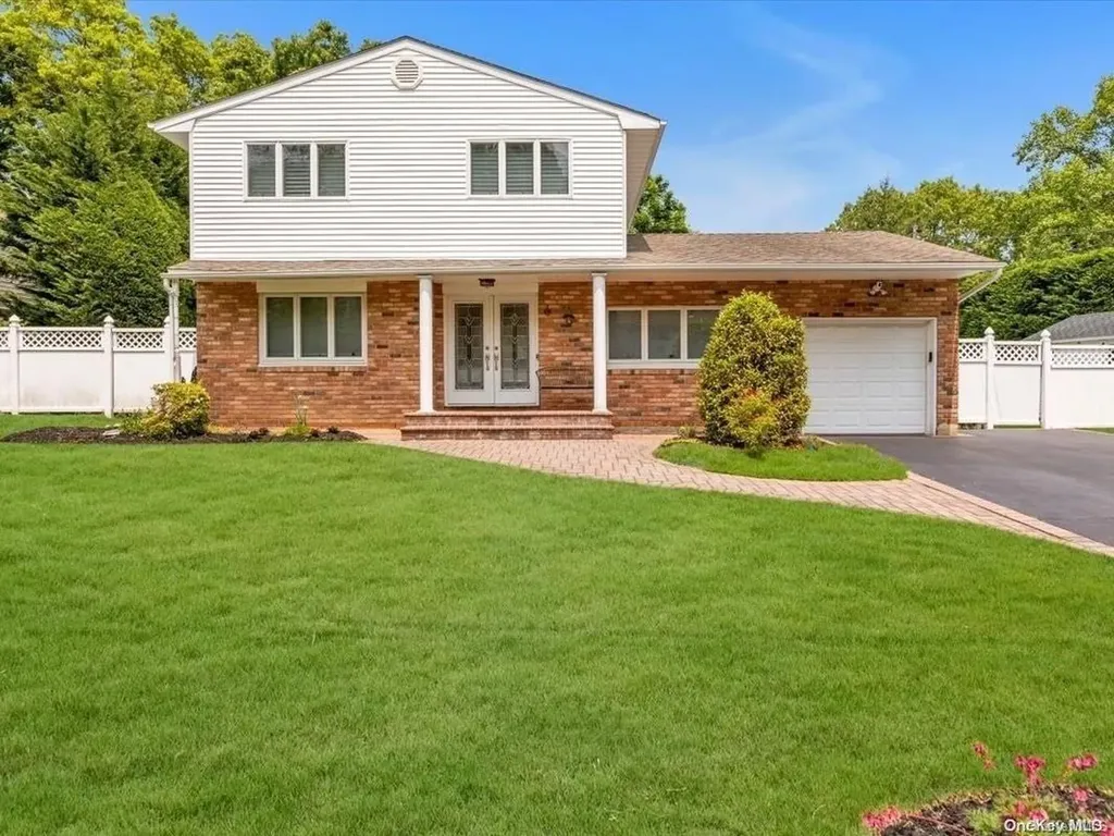 1 Talman Place Dix Hills NY 11746