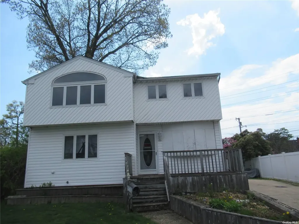 2434 Martin Avenue Bellmore NY 11710
