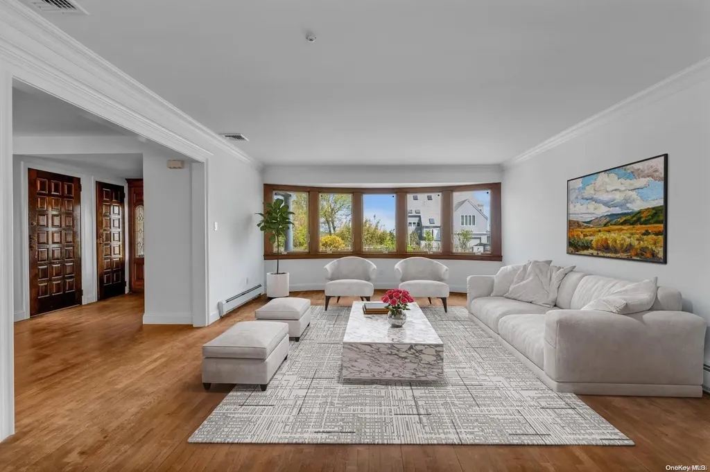 348 Harbor Drive Lido Beach NY 11561