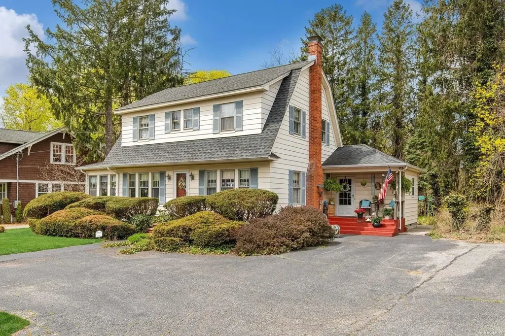 27585 Main Road Cutchogue NY 11935