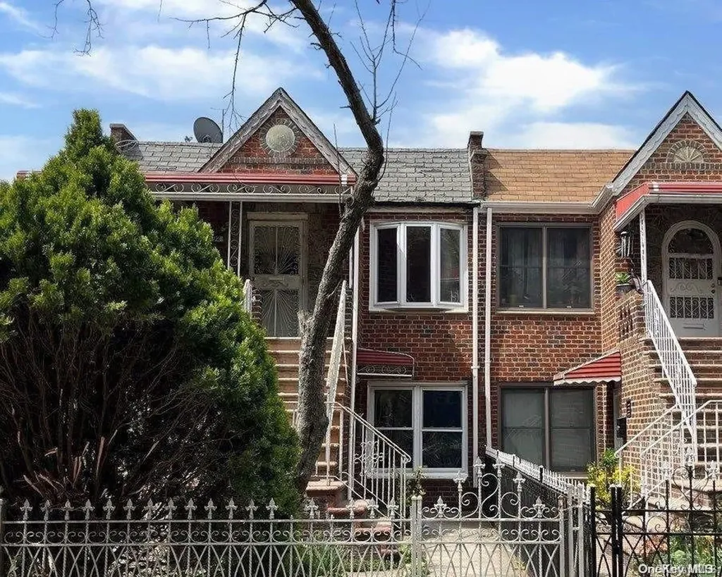 1092 E 54th Street Brooklyn NY 11234