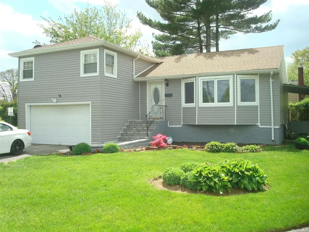 16 Meyer Street Roosevelt NY 11575