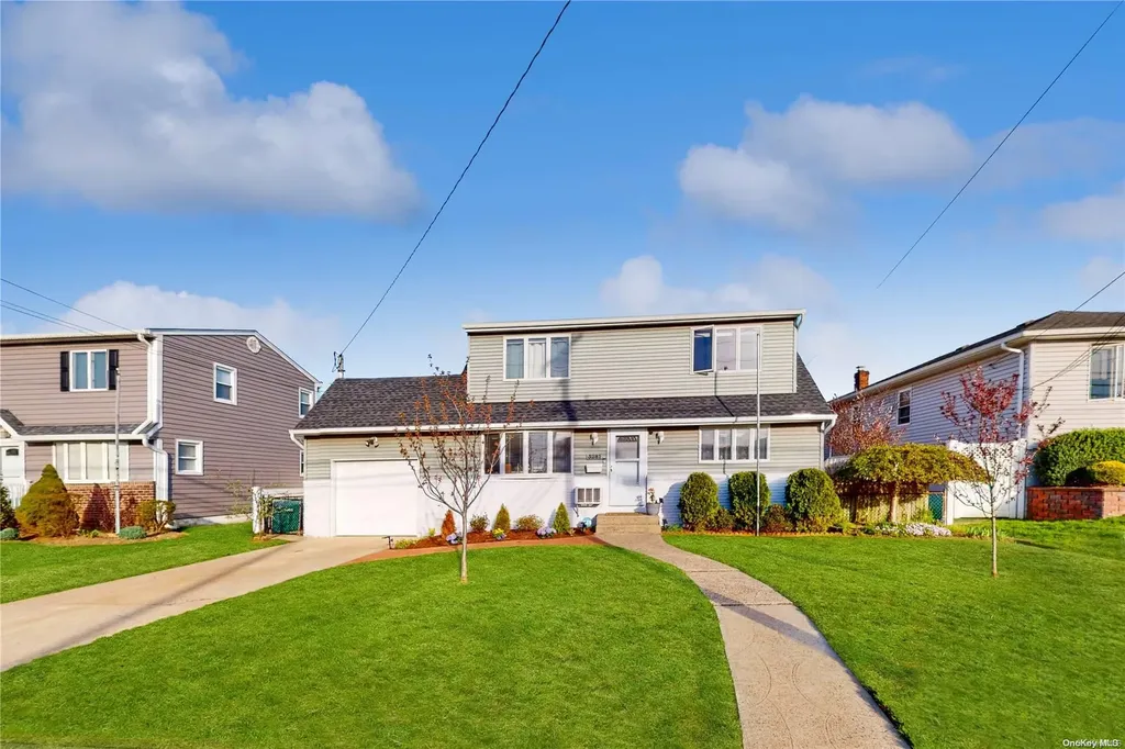 3281 Weidner Avenue Oceanside NY 11572