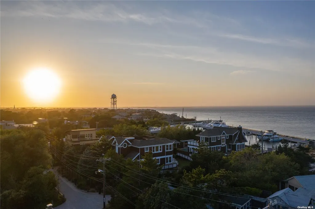 31 Homesite Seaview NY 11770