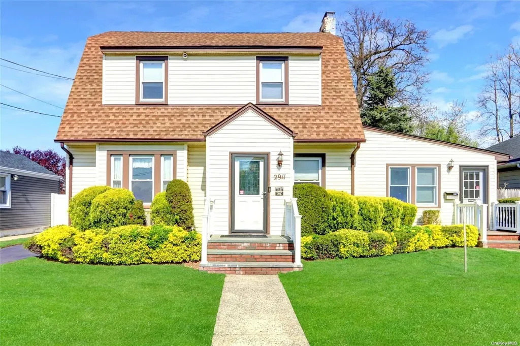2911 Carnation Avenue Baldwin NY 11510