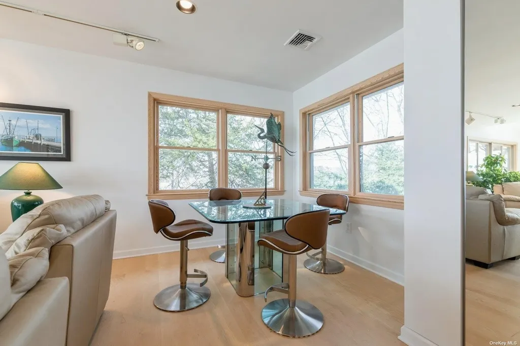 East Marion NY 11939