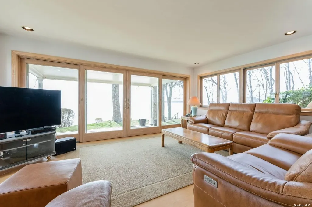 East Marion NY 11939