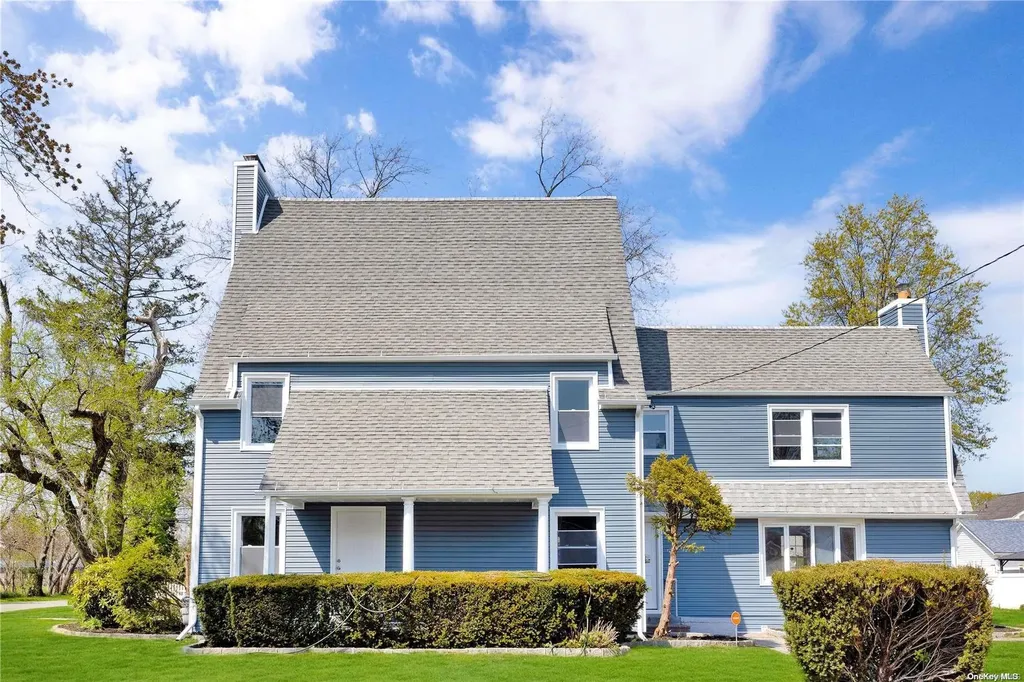 90 Sunset Drive Hempstead NY 11550