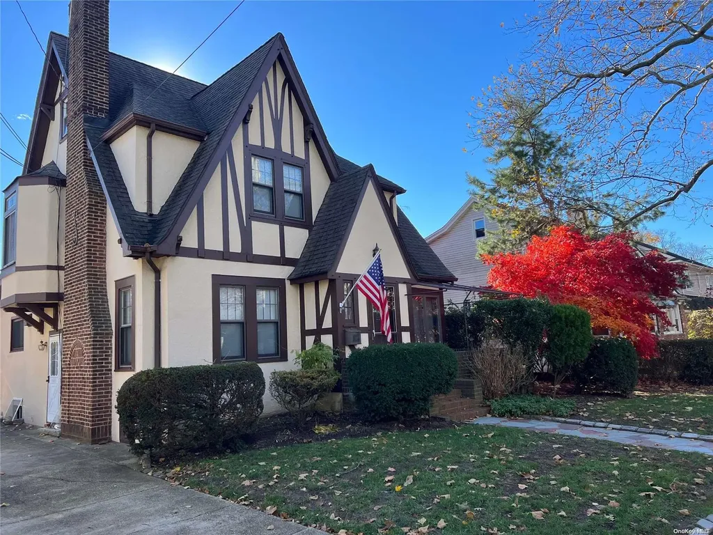 401 Summit Avenue Cedarhurst NY 11516