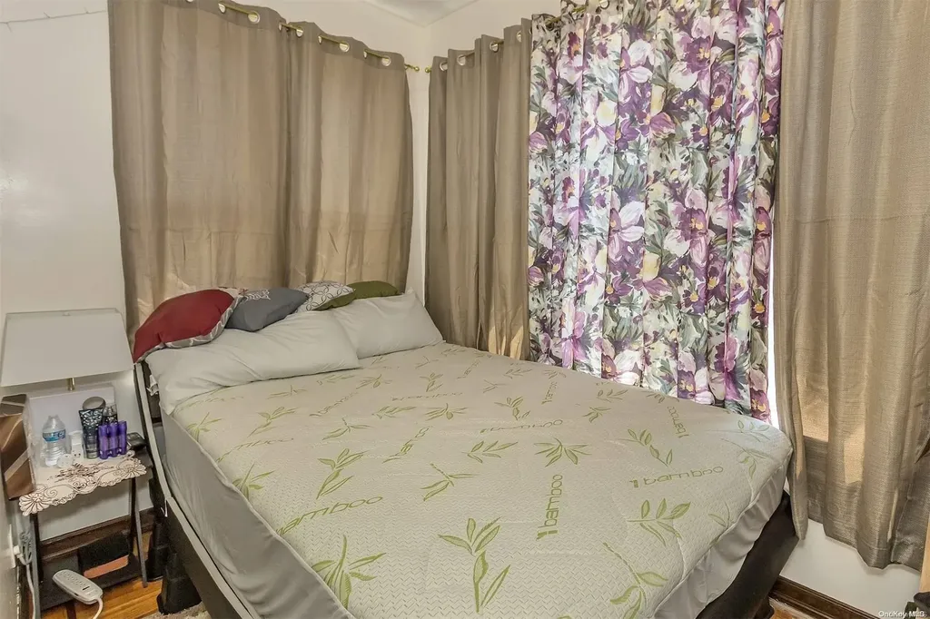 219 E 37th Street Brooklyn NY 11203