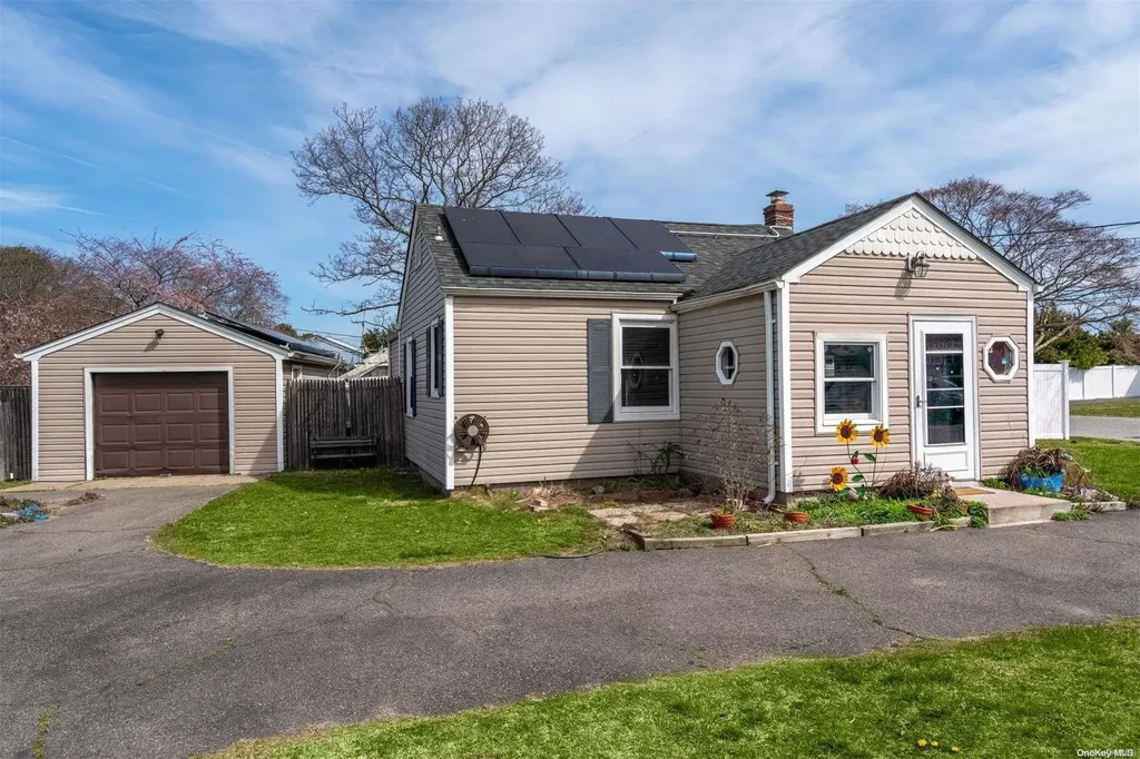 132 Chapel Avenue East Patchogue NY 11772