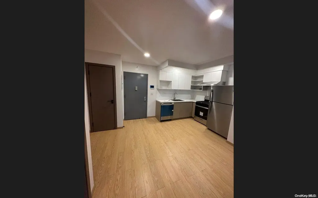 6020 3 Avenue Brooklyn NY 11220