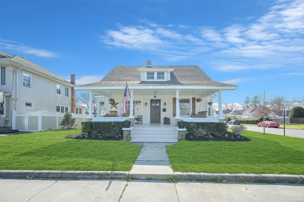92 Cedar Avenue Patchogue NY 11772