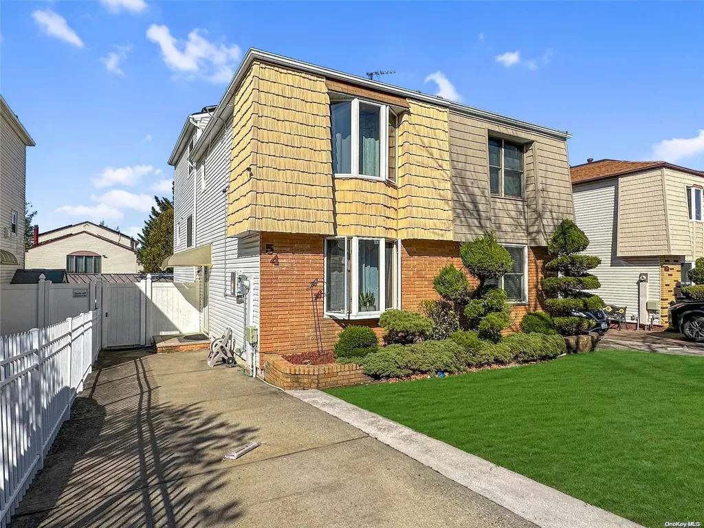 54 Loring Avenue Staten Island NY 10312