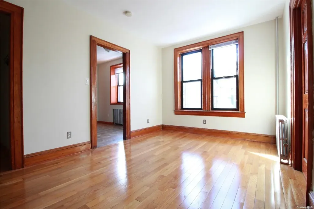 17-01 Gates Avenue Flushing NY 11385