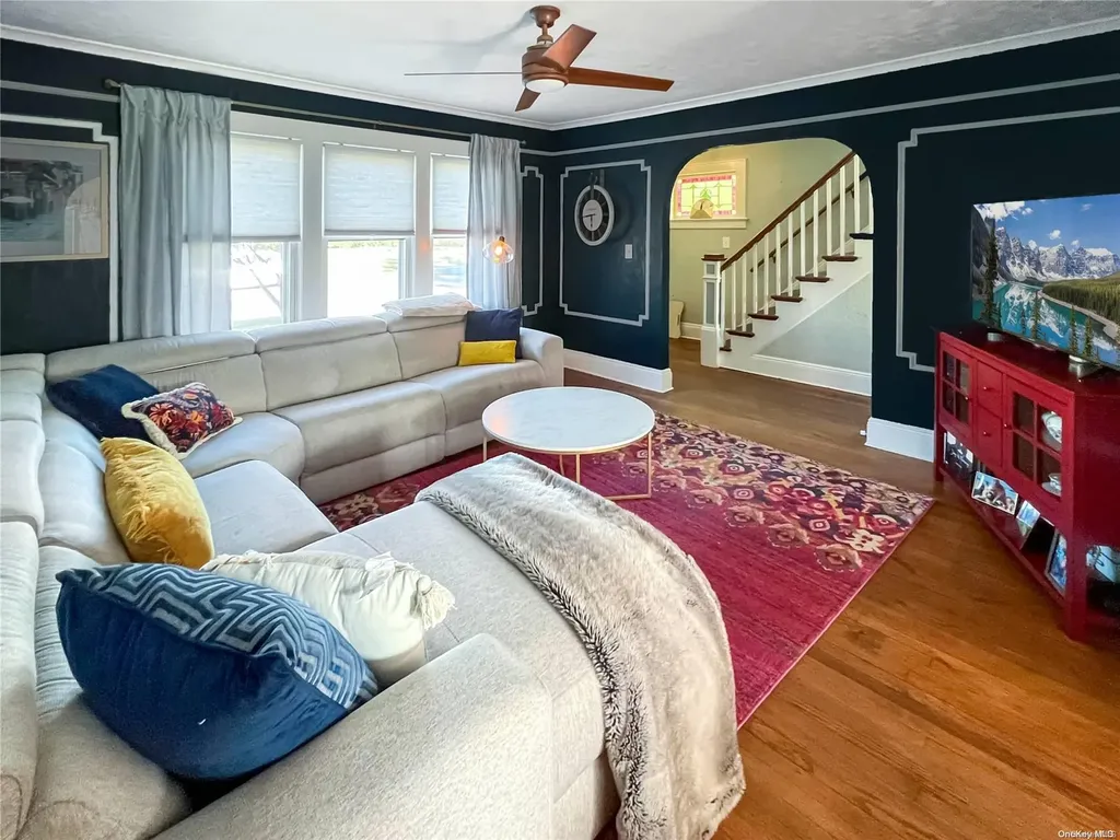 56 Vernon Street Patchogue NY 11772