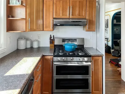 56 Vernon Street Patchogue NY 11772