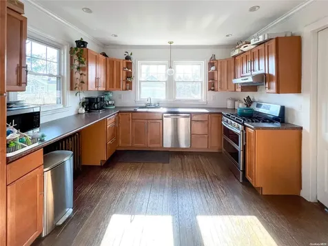 56 Vernon Street Patchogue NY 11772