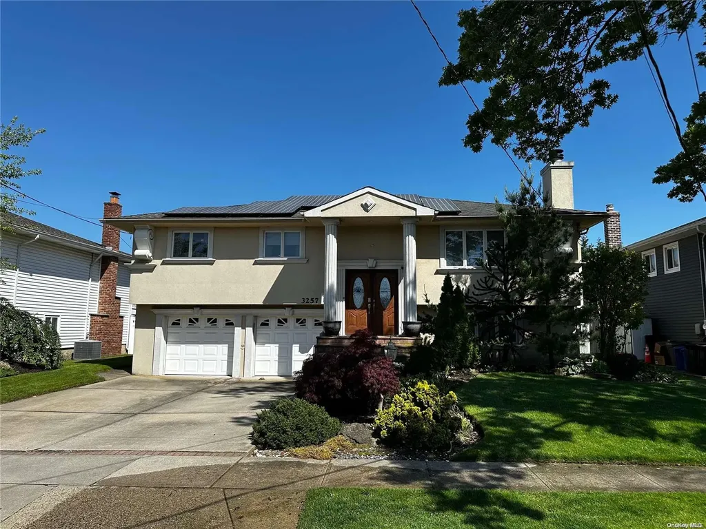 3257 Ocean Harbor Drive Oceanside NY 11572