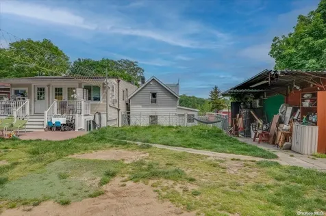 57 Orchard Street Yonkers NY 10703