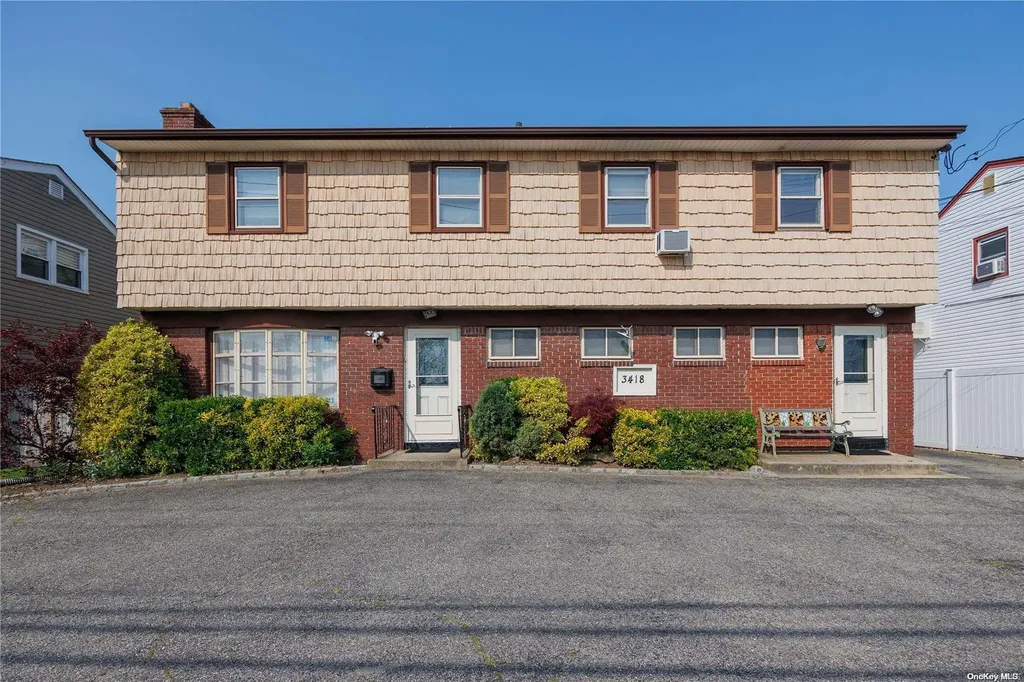 3418 Oceanside Road Oceanside NY 11572